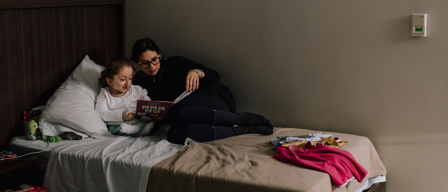 Story Time Line in Bed